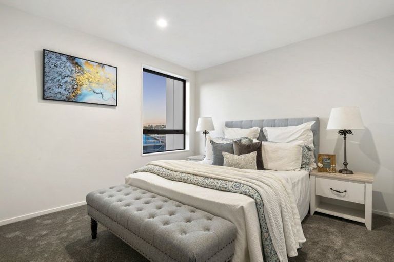 Photo of property in 4/32a Westgate Drive, Massey, Auckland, 0614