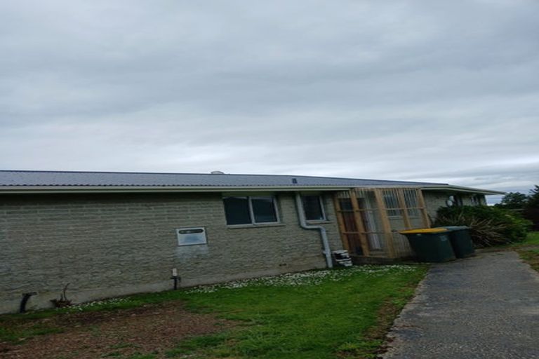 Photo of property in 35 Halsey Street, Clinton, 9534