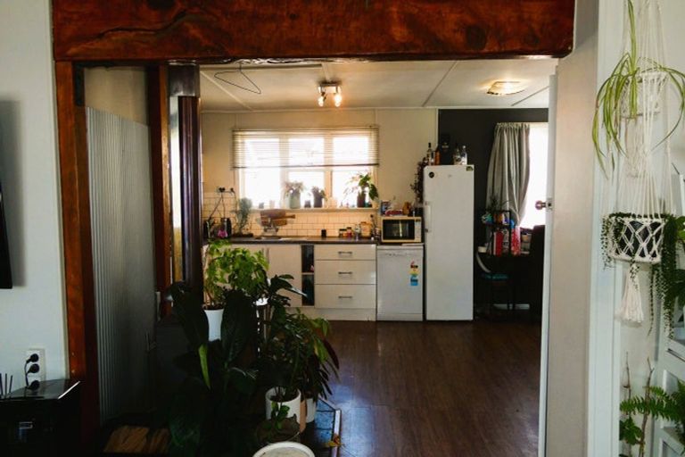 Photo of property in 66 Rintoul Street, Westport, 7825