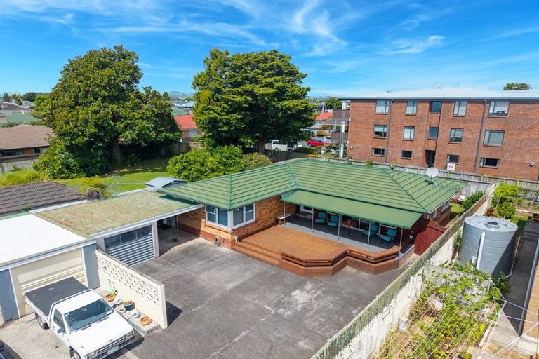 Photo of property in 13a Glen Avenue, Papatoetoe, Auckland, 2025