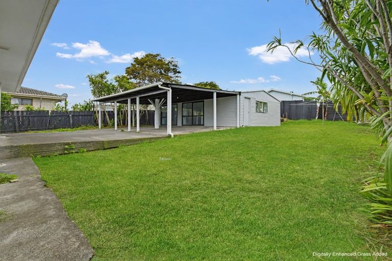 Photo of property in 52 Zelda Avenue, Clover Park, Auckland, 2023
