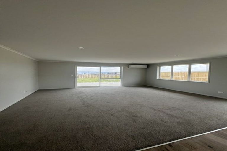 Photo of property in 18 Kopakopa Crescent, Wharewaka, 3330