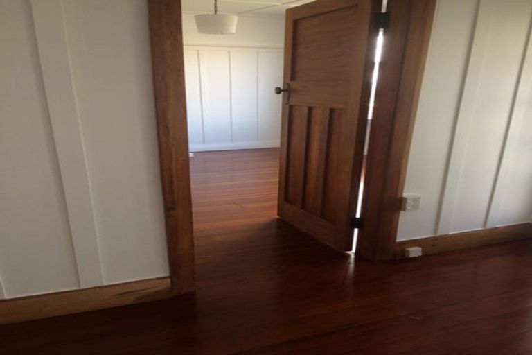 Photo of property in 49 Kemp Street, Kilbirnie, Wellington, 6022