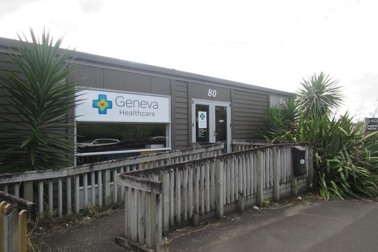 Photo of property in 80 Palmerston Road, Birkenhead, Auckland, 0626