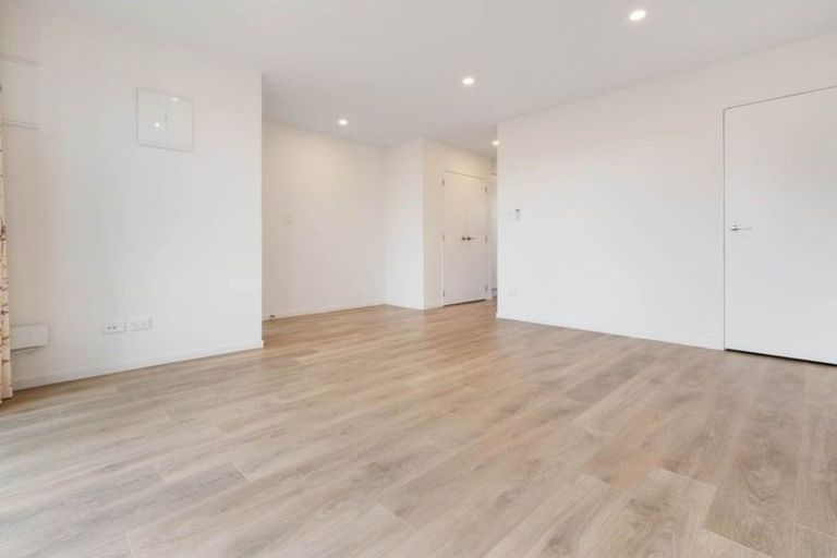 Photo of property in 24 Hiki Street, Hobsonville, Auckland, 0616