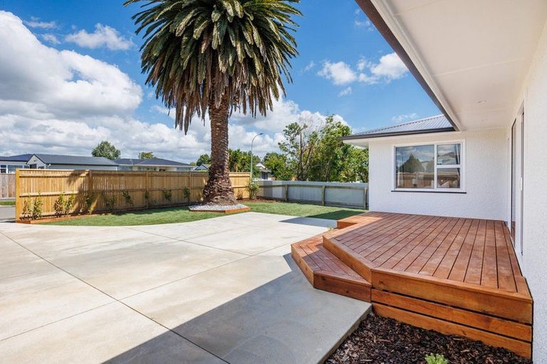Photo of property in 5 Belvedere Crescent, Takaro, Palmerston North, 4412