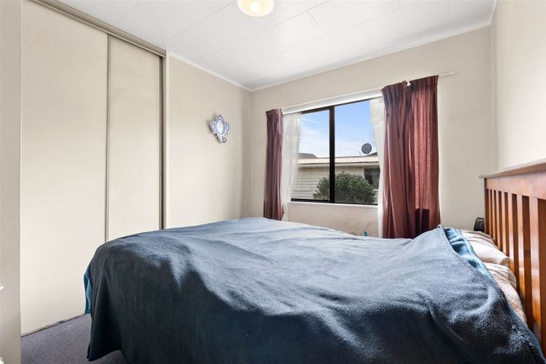 Photo of property in 1 Horlicks Place, Randwick Park, Auckland, 2105