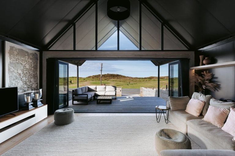 Photo of property in 576a Papamoa Beach Road, Papamoa Beach, Papamoa, 3118