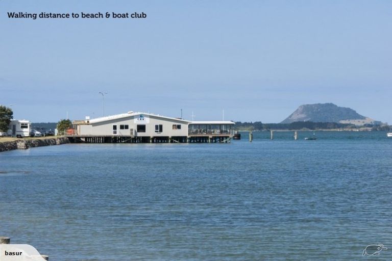 Photo of property in 20 Hamurana Road, Omokoroa, 3114