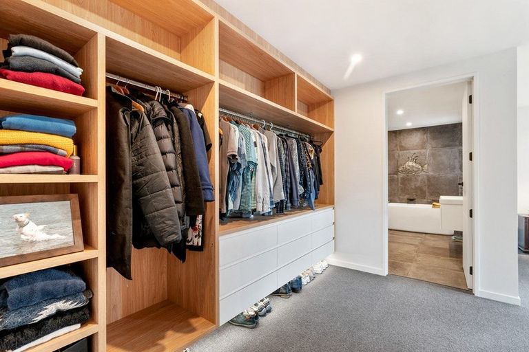 Photo of property in 73 Rob Roy Lane, Wanaka, 9305