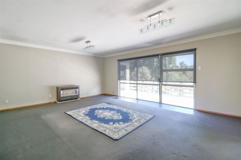 Photo of property in 24 Burtts Road, Durie Hill, Whanganui, 4500