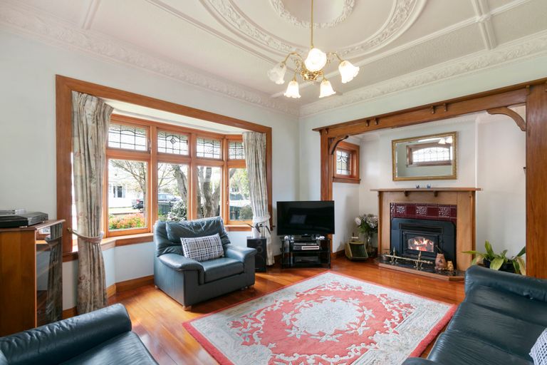 Photo of property in 22 Burnside Street, Waterloo, Lower Hutt, 5011