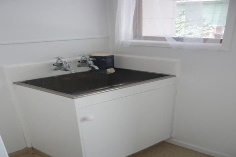 Photo of property in 12 Romilly Court, Papakura, 2110