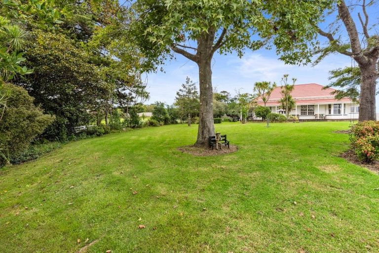 Photo of property in 1 Mill Road, Helensville, 0800