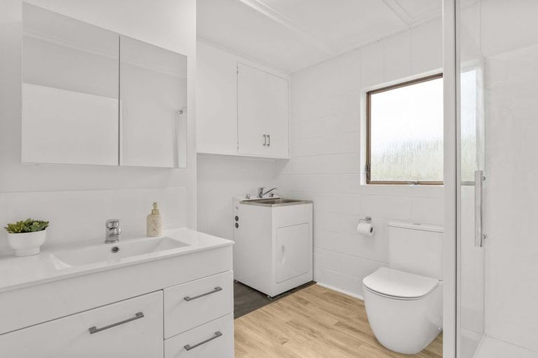 Photo of property in 17 Tawa Street, Hilltop, Taupo, 3330