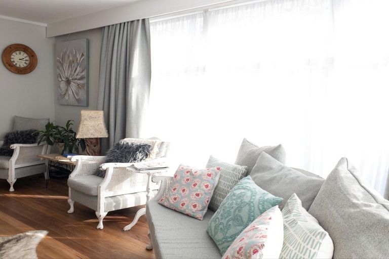 Photo of property in 8 Fox Street, Featherston, 5710