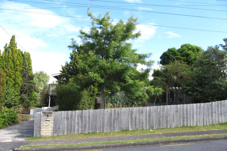 Photo of property in 77 Willerton Avenue, New Lynn, Auckland, 0600