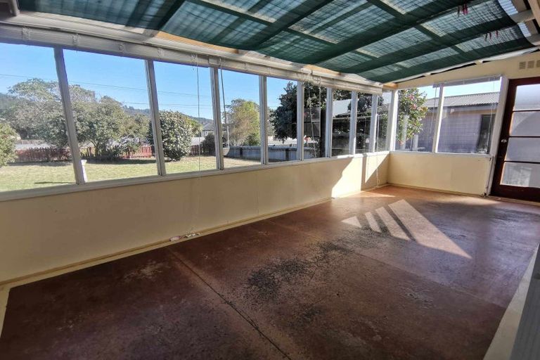 Photo of property in 50 Moorhouse Street, Ross, 7812