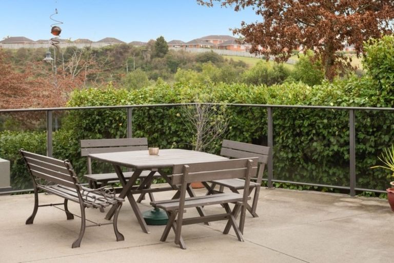 Photo of property in 1 Athelstan Way, Bethlehem, Tauranga, 3110