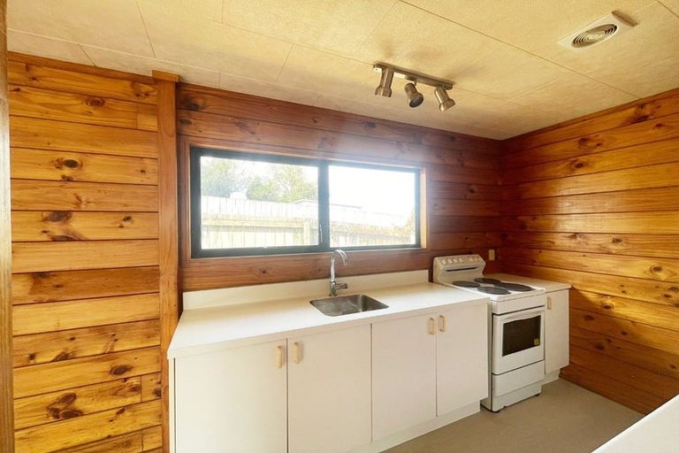 Photo of property in 116 Porchester Road, Papakura, 2110