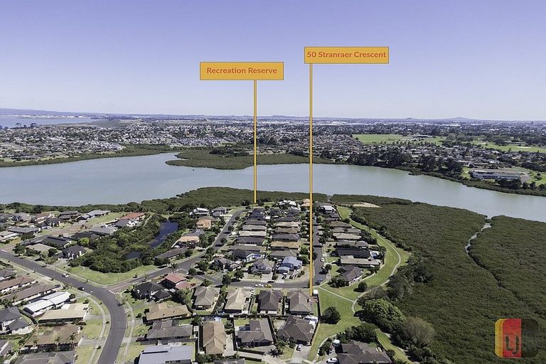 Photo of property in 50 Stranraer Crescent, Wattle Downs, Auckland, 2103