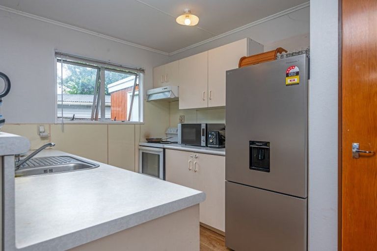 Photo of property in 140b High Street, Bulls, 4818