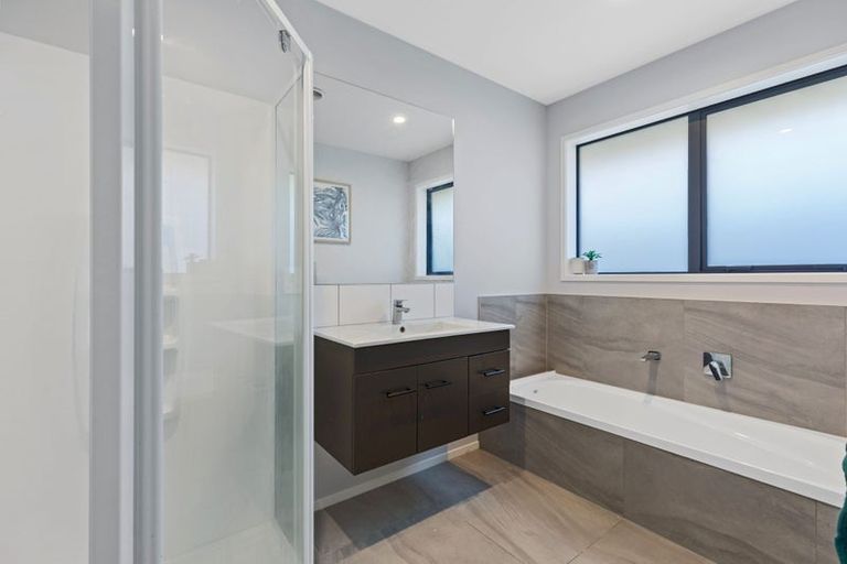 Photo of property in 74 Te Ranga Memorial Drive, Pyes Pa, Tauranga, 3112