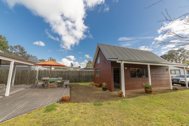 Photo of property in 24 Glen Venus, Pauanui, Hikuai, 3579