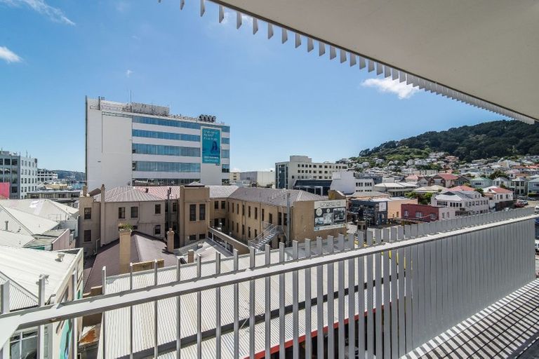Photo of property in Republic Apartments, 4h/11 Tennyson Street, Te Aro, Wellington, 6011