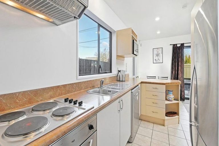 Photo of property in 17a Burke Street, Addington, Christchurch, 8024