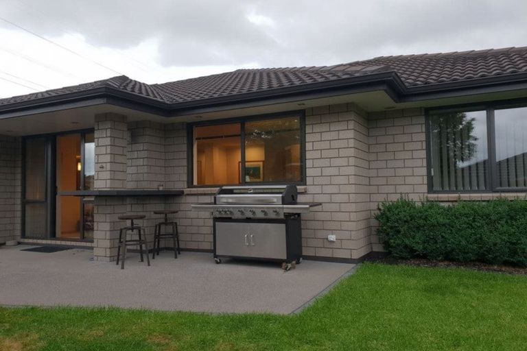 Photo of property in 200 Harbourside Drive, Karaka, Papakura, 2113