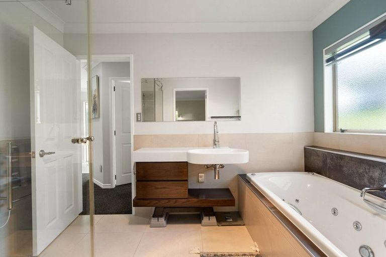 Photo of property in 23 Finlayson Place, Welcome Bay, Tauranga, 3112