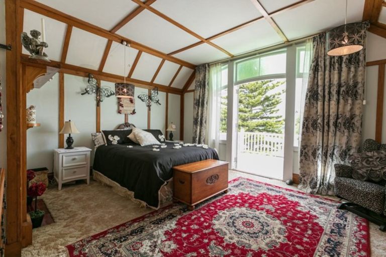 Photo of property in 6 Rose Street, Waipawa, 4210