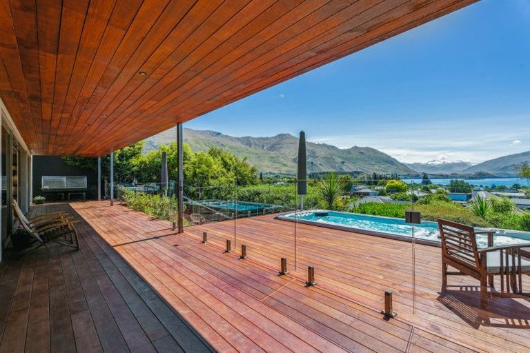Photo of property in 91 Youghal Street, Wanaka, 9305