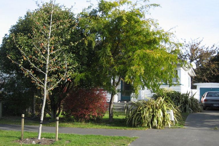 Photo of property in 65 Hamilton Avenue, Ilam, Christchurch, 8041