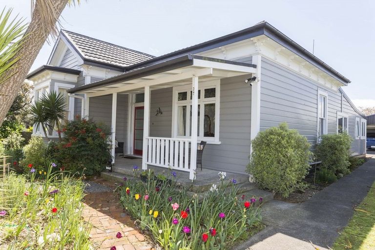Photo of property in 37 Gordon Street, Dannevirke, 4930