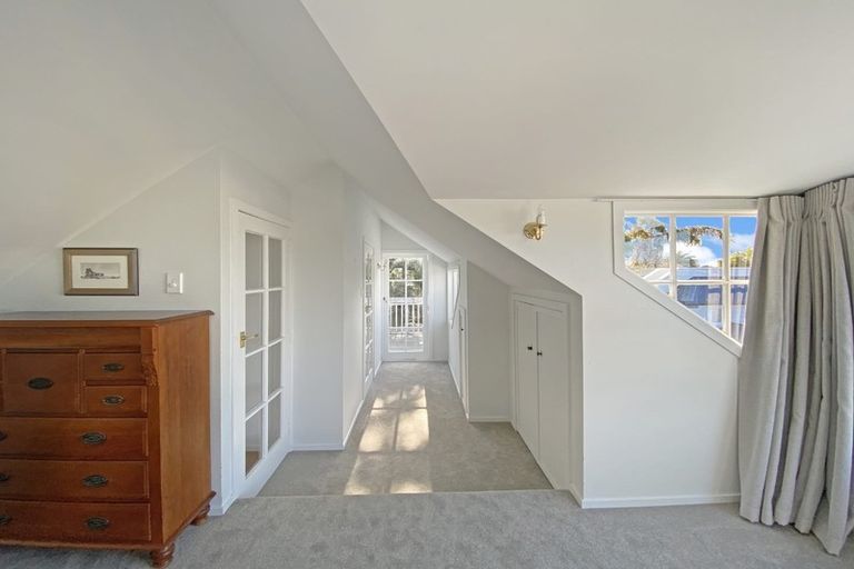 Photo of property in 19 St Aubyn Street, Devonport, Auckland, 0624