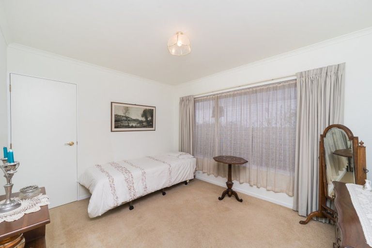 Photo of property in 14 Scandia Court, Hokowhitu, Palmerston North, 4410