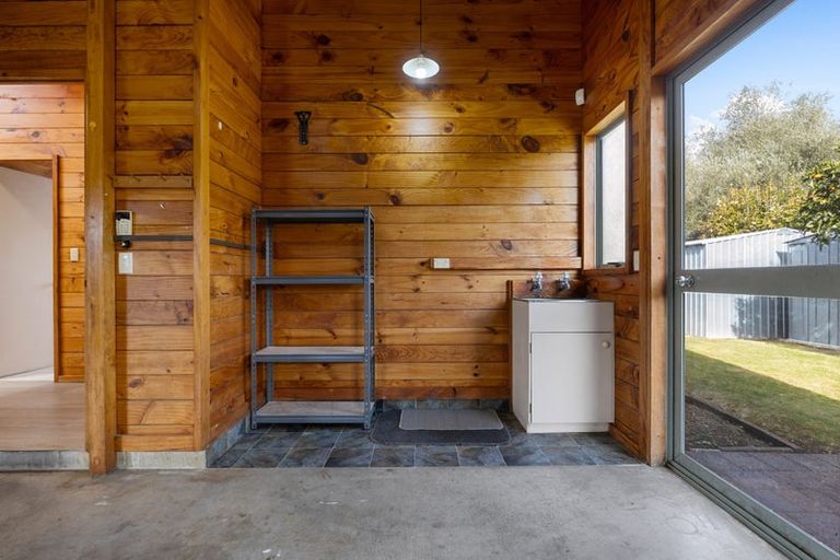 Photo of property in 24 Halcione Close, Flagstaff, Hamilton, 3210