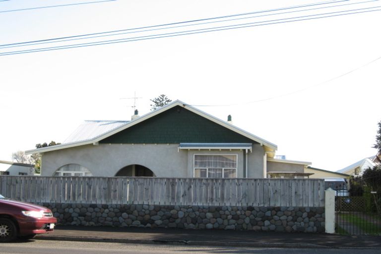 Photo of property in 26 Beach Street, Fitzroy, New Plymouth, 4312
