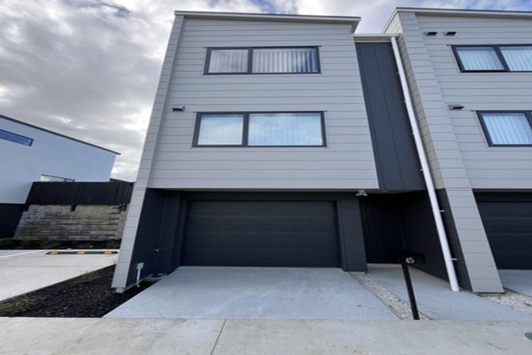 Photo of property in 65 Tima Lane, Mangere Bridge, Auckland, 2022