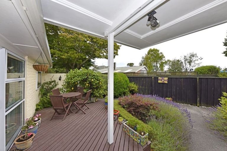 Photo of property in 1/2 Worsleys Road, Cracroft, Christchurch, 8025