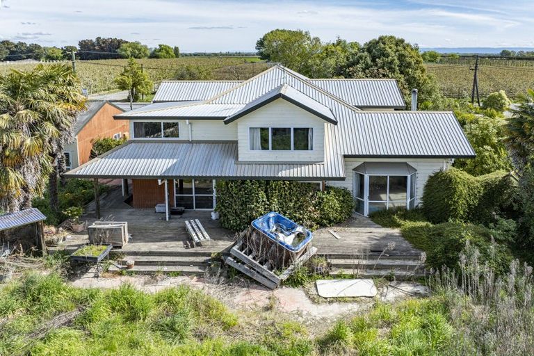 Photo of property in 2037 Pakowhai Road, Pakowhai, Napier, 4183
