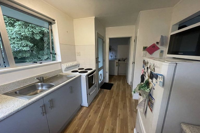 Photo of property in 1 Grant Place, Awapuni, Palmerston North, 4412