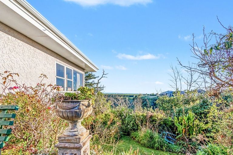 Photo of property in 20 West Way, Durie Hill, Whanganui, 4500