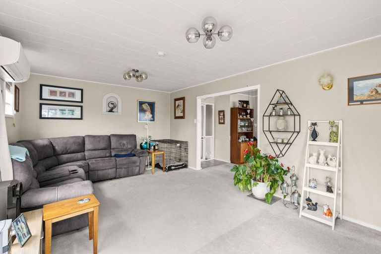 Photo of property in 24 Hood Street, Castlecliff, Whanganui, 4501