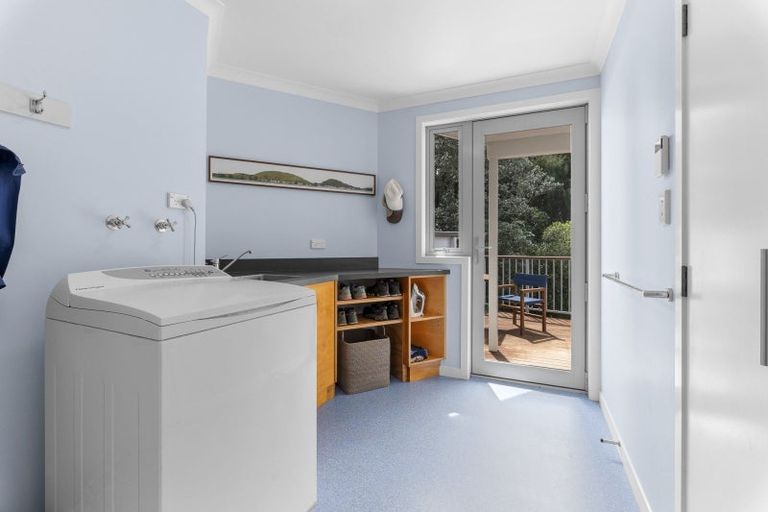 Photo of property in 17 Frank Wilson Terrace, Welbourn, New Plymouth, 4312