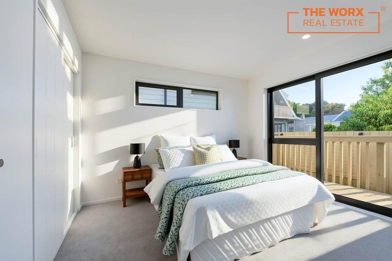 Photo of property in 114a Carnoustie Drive, Wattle Downs, Auckland, 2103