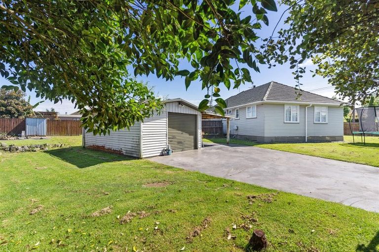 Photo of property in 47 Arimu Road, Papakura, 2110