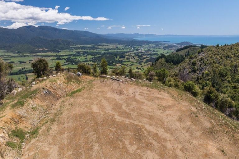 Photo of property in 744 Rameka Creek Road, East Takaka, Takaka, 7183